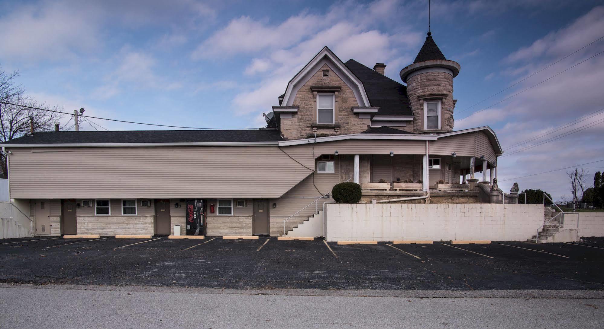 Rosemount Motel Bedford Eksteriør bilde